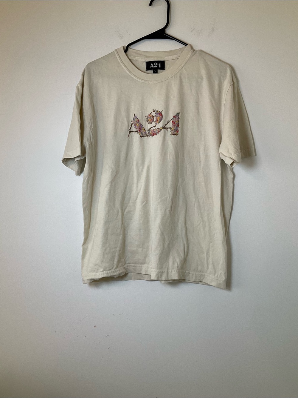A24 Floral Logo Graphic Tee Cream Short Sleeve Shirt Size L